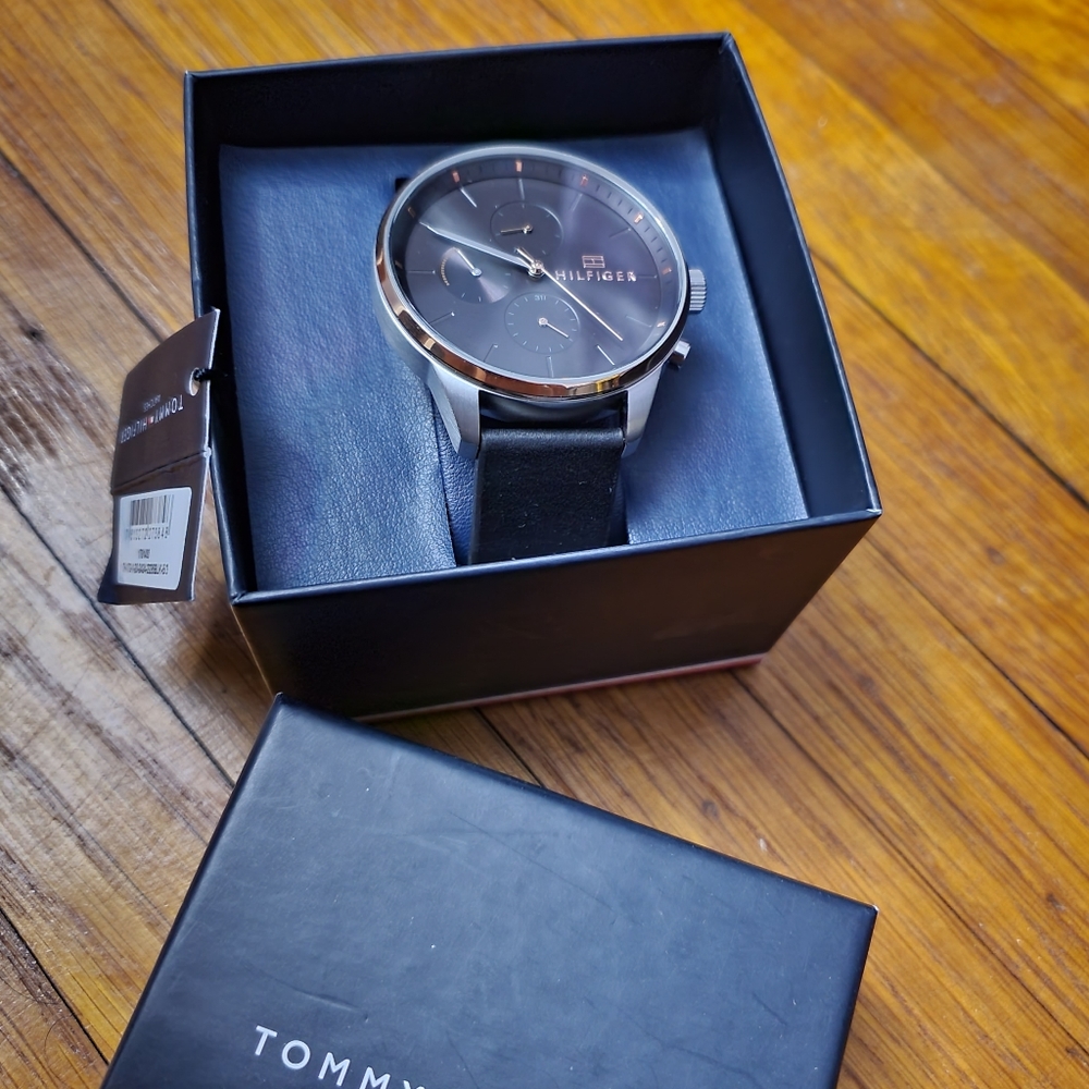Tommy Hilfiger brand new watch ⌚️